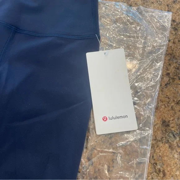 NWT Lululemon Wunder Train High Rise Short 8" true navy blue - Picture 6 of 16
